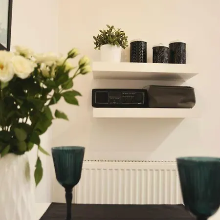 100m Od Morza 소포트