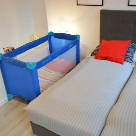 100m Od Morza Apartament *